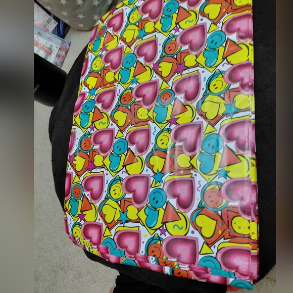 NWT - 15ct. 14.5x19 Polymailers Hearts/Smileys Random Thank You Cards/Stickerd - Picture 3 of 4